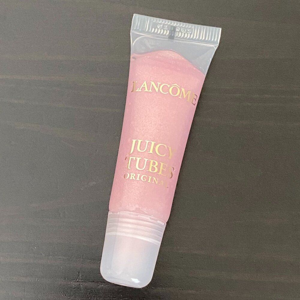 Lancome Marshmallow Electro Juicy Tubes Ultra Shiny Hydrating Lip Gloss
